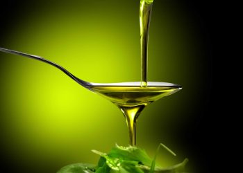 Is High Phenolic Olive Oil Worth Trying? We Investigate