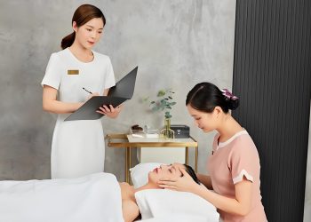 The Art of Skincare: Tailoring Your Routine to Different Skin Types