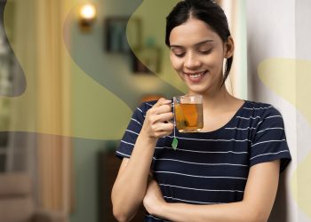 Can Drinking Spearmint Tea Help Clear Acne? Dermatologists Weigh In