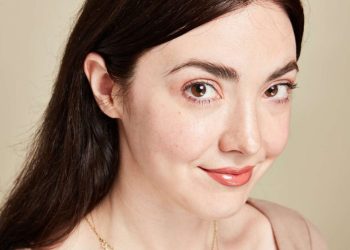 The Allure of Natural Beauty: What Makeup Do Boys Prefer?