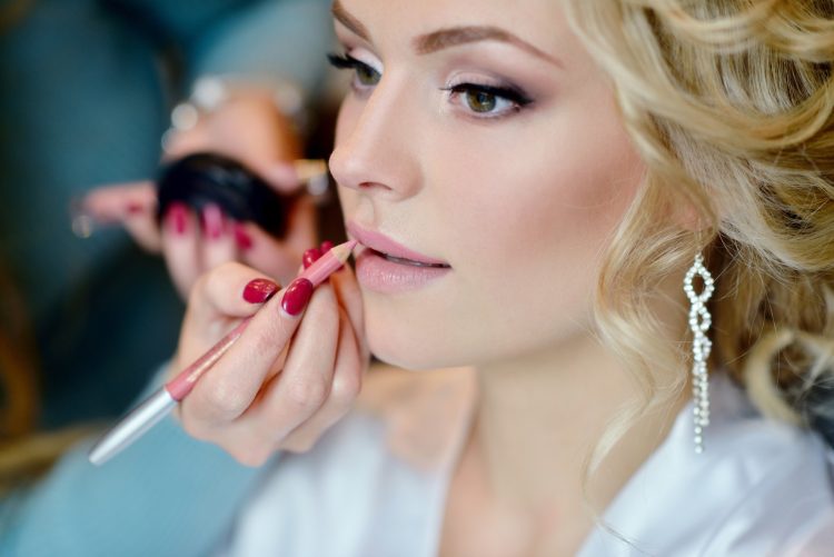 Sweet Date Makeup Tutorial: Effortlessly Achieve a Youthful Pink Glow