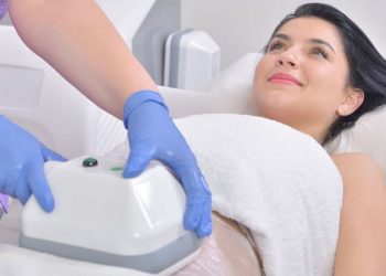 CoolSculpting vs. Liposuction: Which is the Better Body Contouring Option?