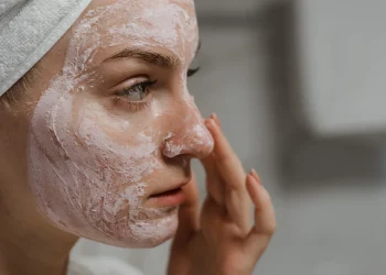 Top 5 Ingredients to Look for in Your Anti-Aging Skincare