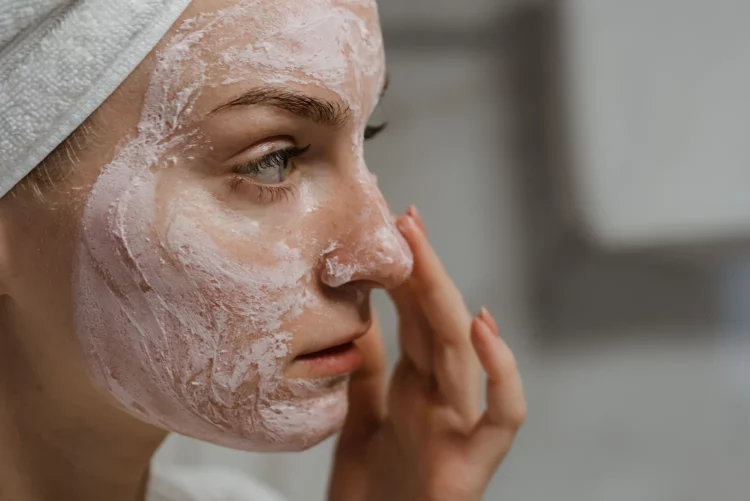 Top 5 Ingredients to Look for in Your Anti-Aging Skincare