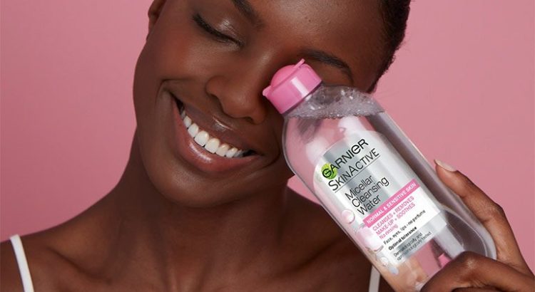 Dealing with Sensitive Skin: A Complete Skincare Routine