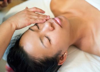 Mindfulness and Beauty: How Stress Impacts Your Skin and How to Manage It