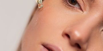 PRP (Platelet-Rich Plasma) Therapy: The Next Big Trend in Beauty or a High-Risk, High-Tech Treatment?