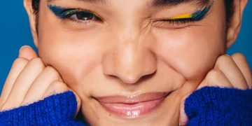 Sun-Kissed and Bold: The Top Summer Makeup Trends for a Radiant Season