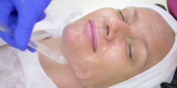 Are Enzyme Exfoliants the Gentlest Path to a Brighter Complexion?