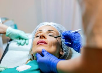 Can Cosmetic Ear Reshaping Be Achieved Without Surgery?