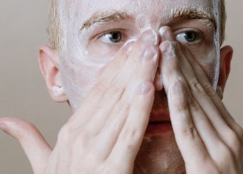 The 5-Minute Face: Your Ultimate Guide to a Polished Look in Record Time