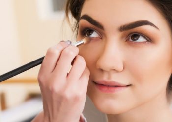 Are Bold Lips Making the Ultimate Comeback in 2025?