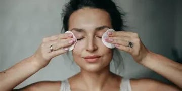 The Invisible Assault: How Pollution is Aging Your Skin and How to Fight Back