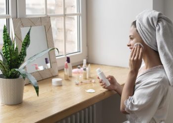 How Can You Build a Weekly Beauty Wellness Schedule That Truly Supports Your Skin and Overall Well-Being?