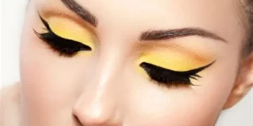 How Can You Master Makeup for Hooded Eyes?